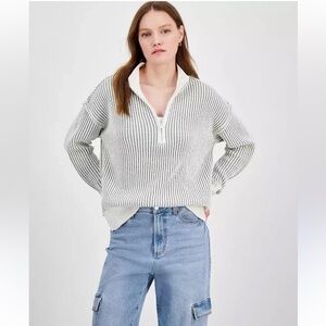 NEW ULTRA FLIRT white Blue Chenille Striped Sweater Size L Women Half Zip O17